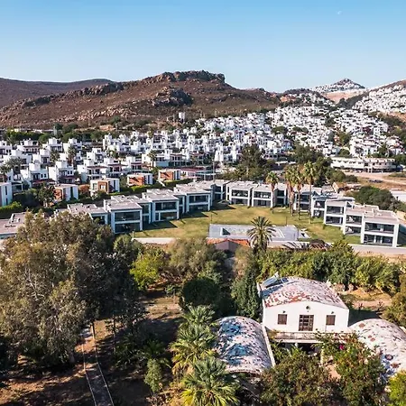 Apartment Bagla Denize Sifir Bahce Kat 2+1 Daire *